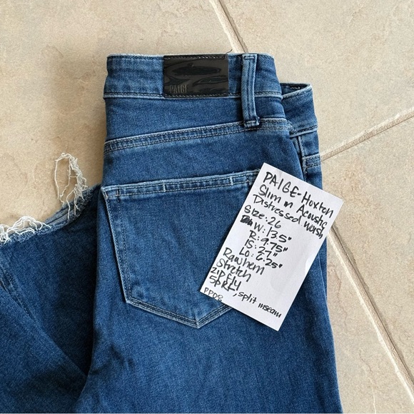 PAIGE Hoxton Slim Midrise Transcend Crop Jeans in Acoustic Distressed Wash - Picture 11 of 11